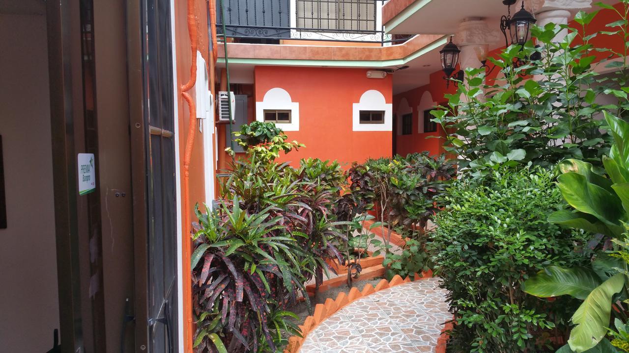 Hotel Don Vito Estelí Esterno foto