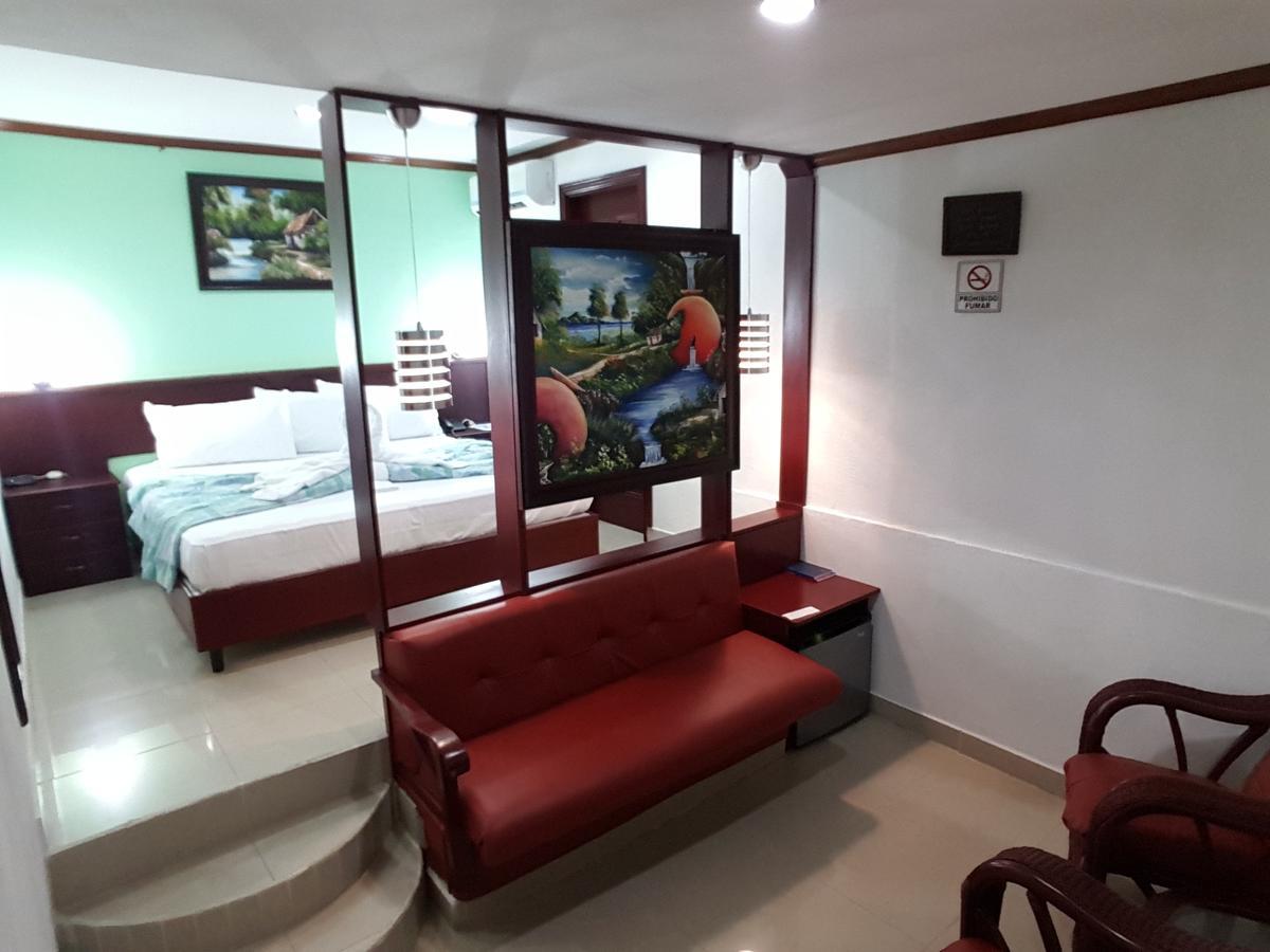 Hotel Don Vito Estelí Esterno foto