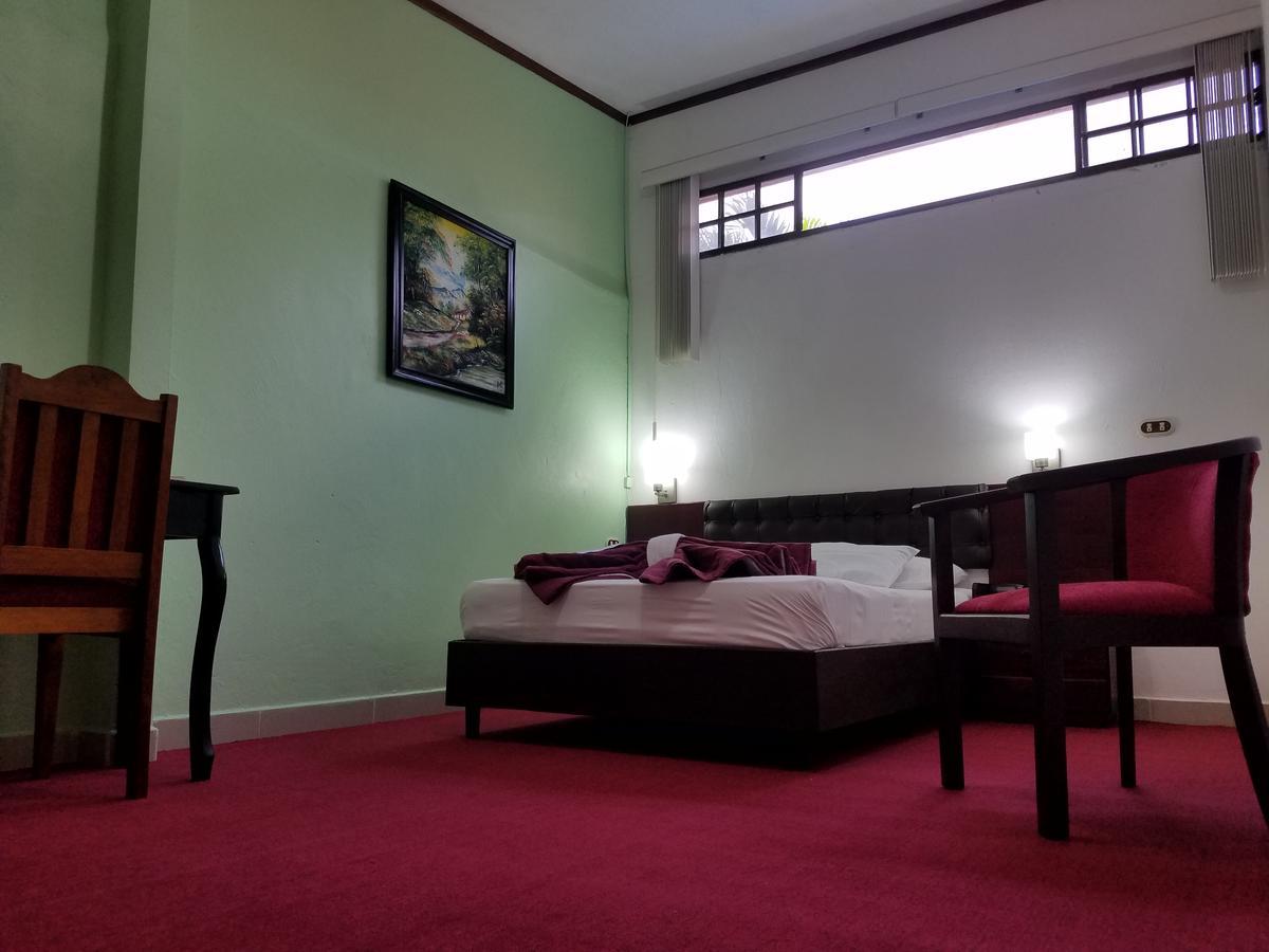 Hotel Don Vito Estelí Esterno foto