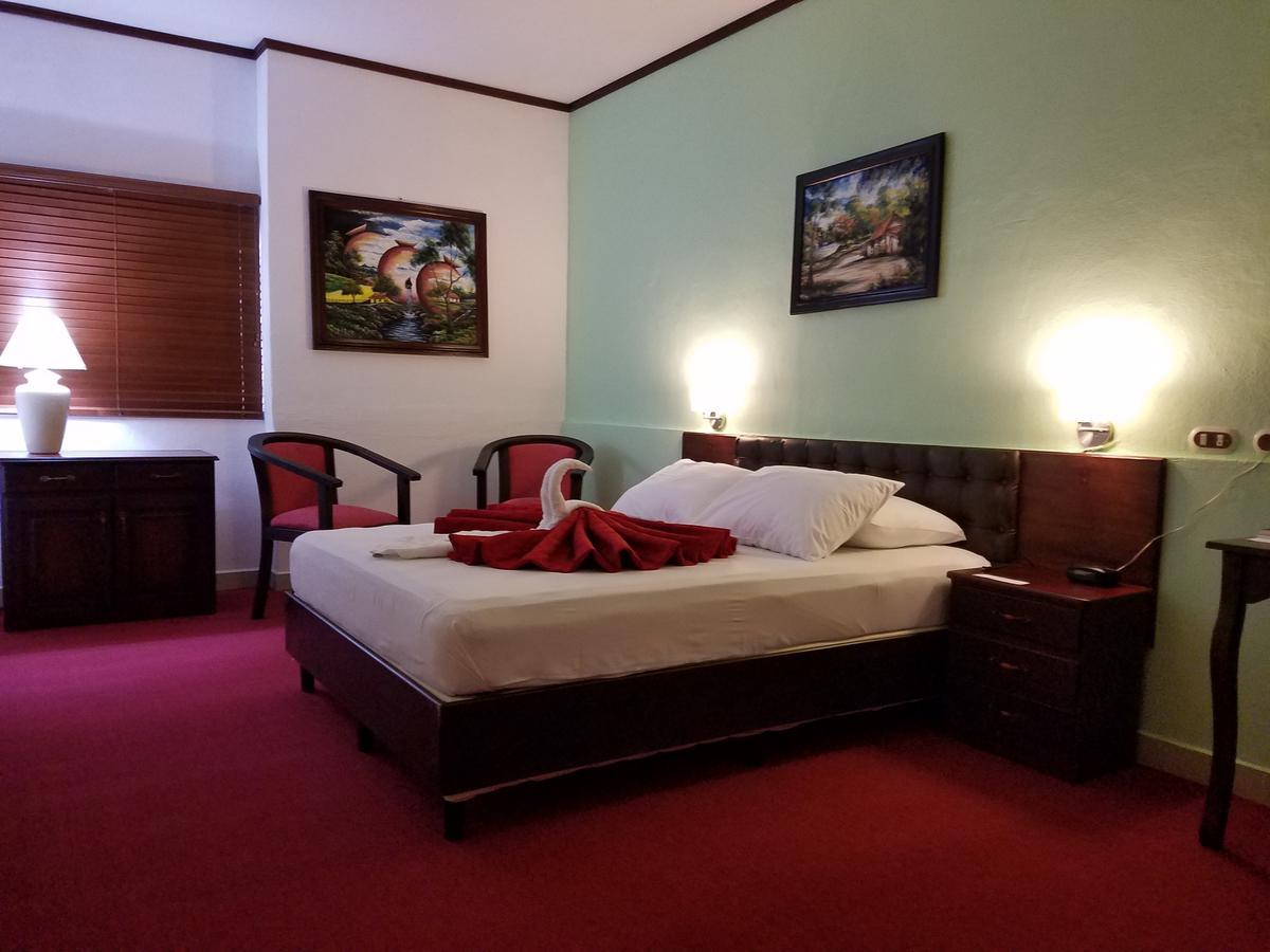 Hotel Don Vito Estelí Esterno foto