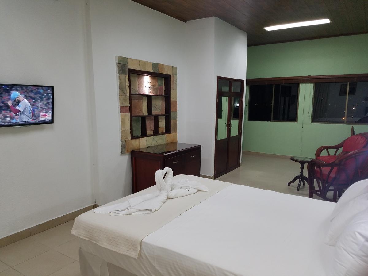 Hotel Don Vito Estelí Esterno foto
